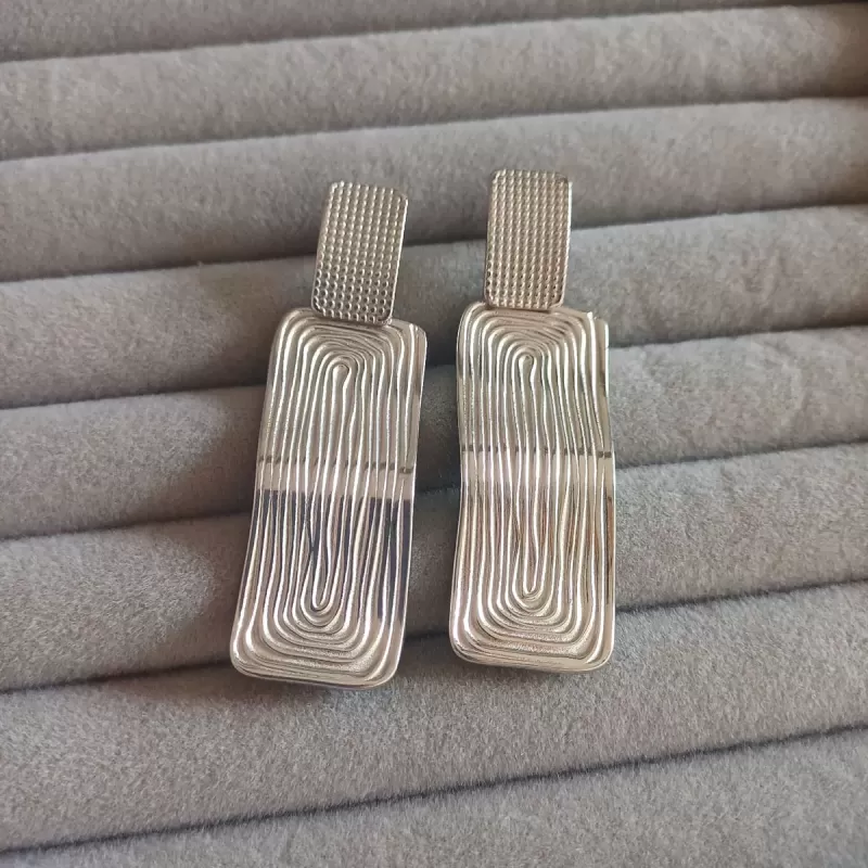 Orecchini righe silver