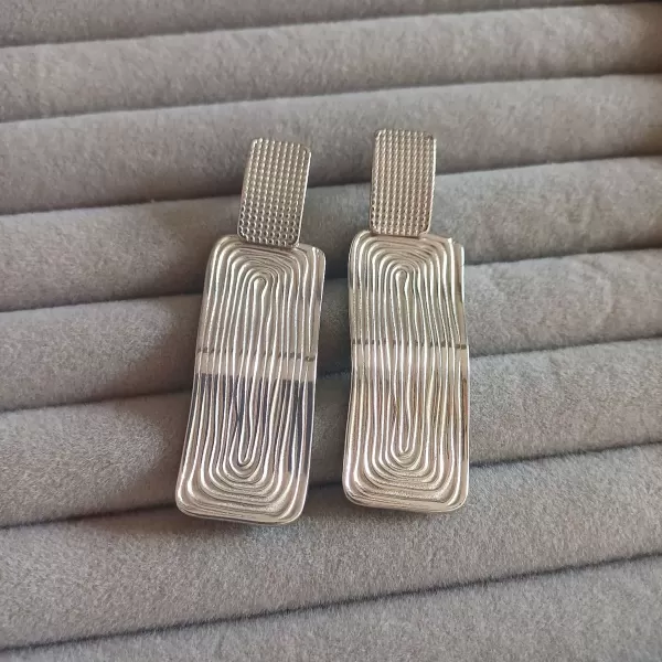 Orecchini righe silver