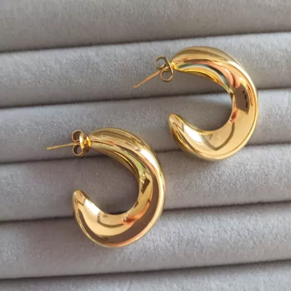 Orecchini Virgola gold