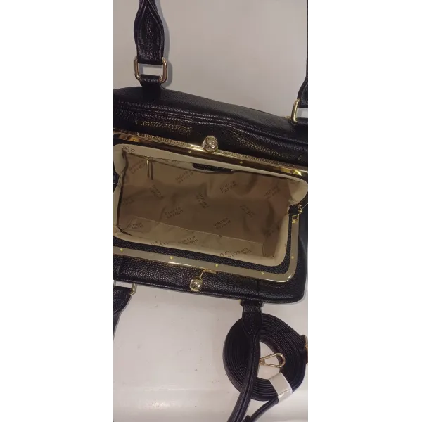 MADAME PIERRE CARDIN CON MANICI E CHIUSURA CLIC CLAC