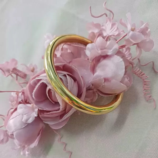 Bracciale rigido Cerchio in acciaio gold