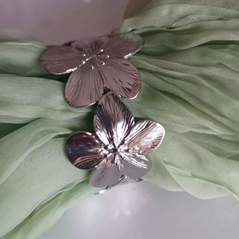 Bracciale rigido Fiori silver