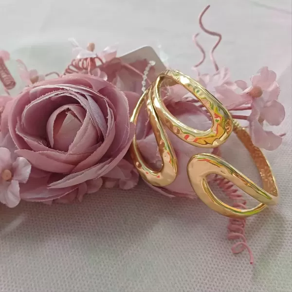 Bracciale rigido Goccia gold